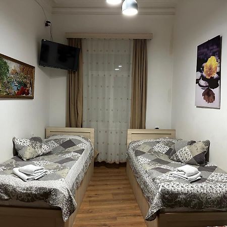 Leselidze Guest House Tiflis Exterior foto